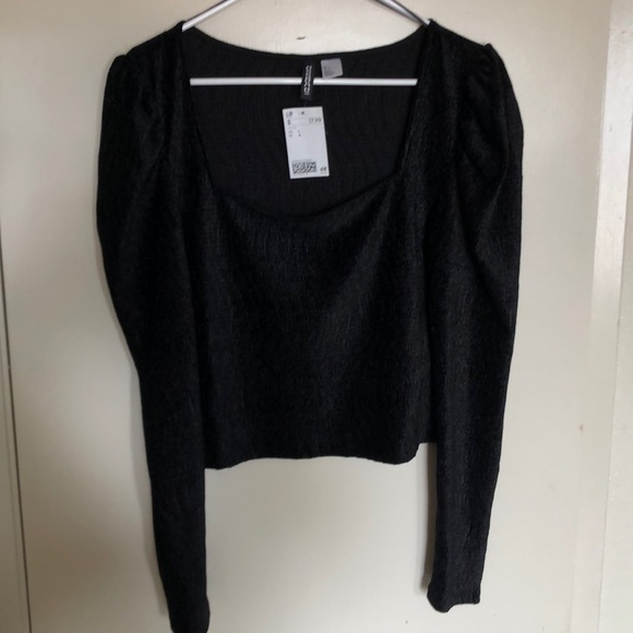 H&M puff-sleeve top - Picture 2 of 5